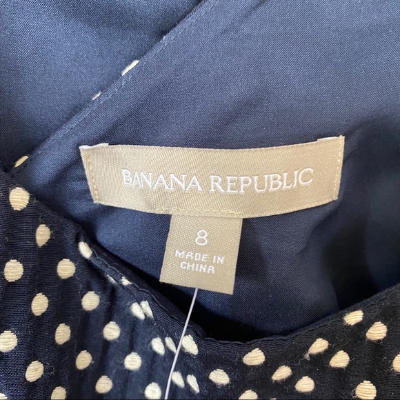 ❤️HP❤️ BANANA REPUBLIC navy dot peplum cutout top8 - Picture 7 of 8
